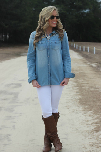 A Chambray Kind Of Day: Denim