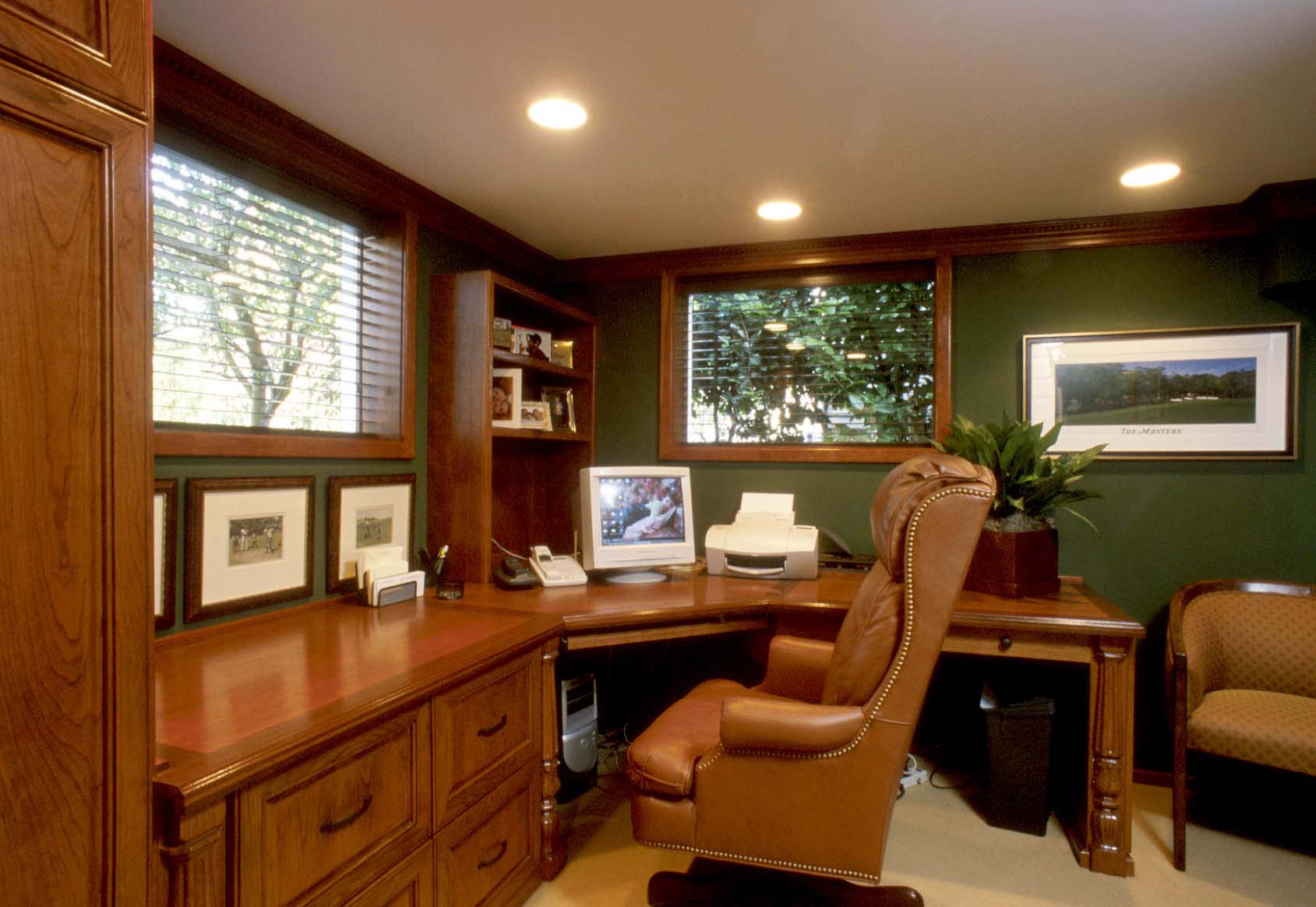 Garden Office - Bespoke home-office-5.jpg