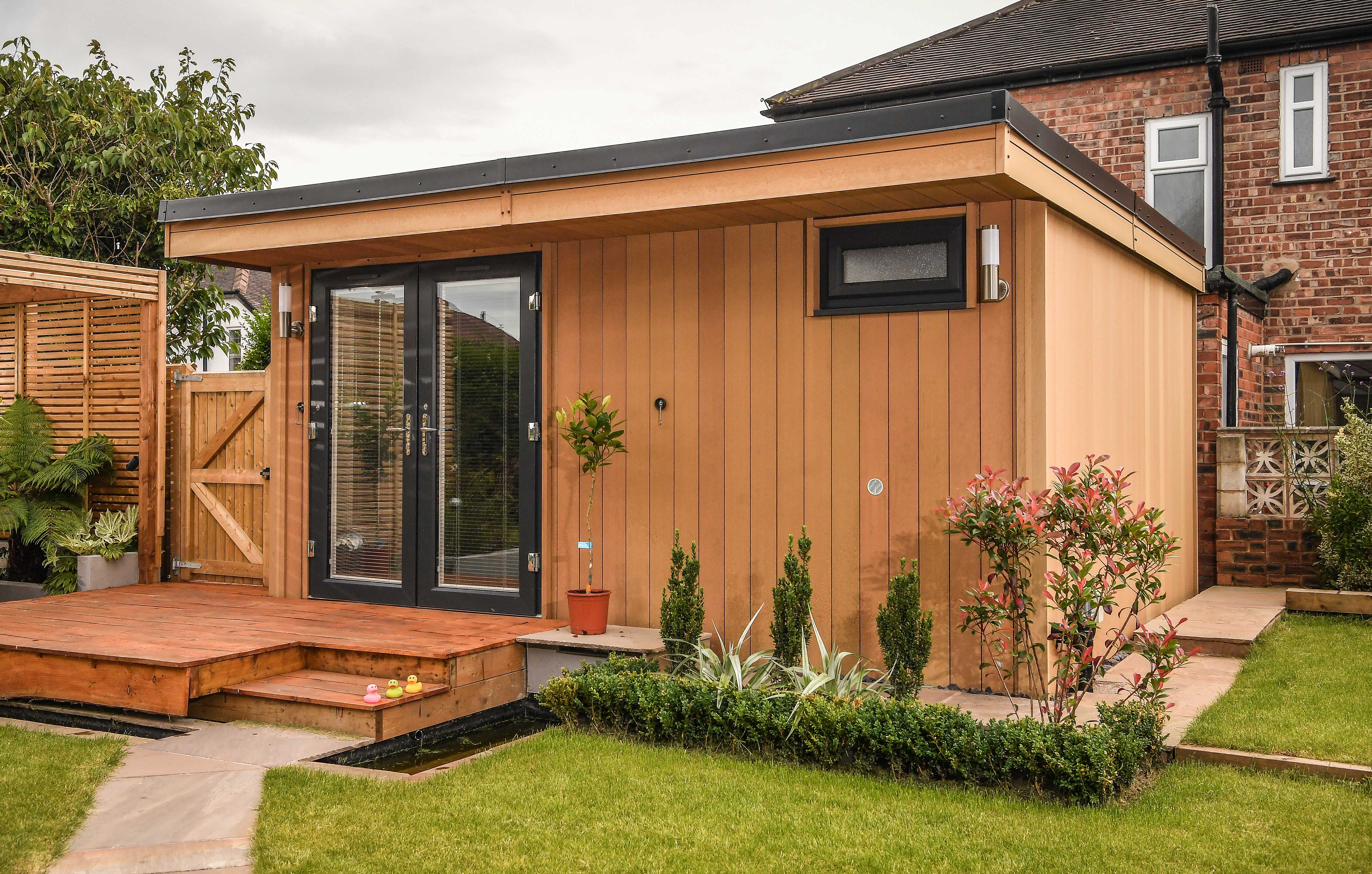 garden rooms made with composite