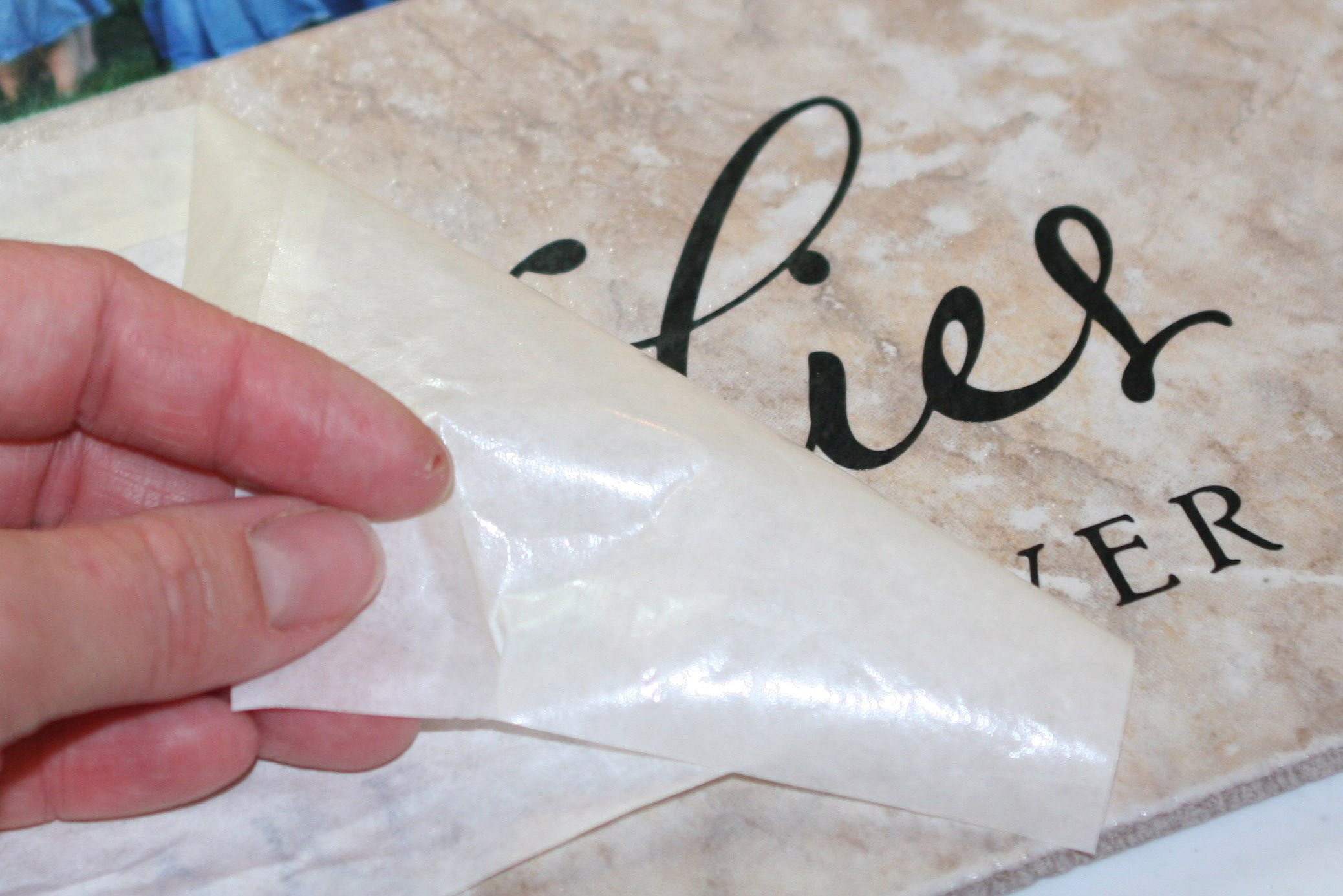 How to Apply Wall Stickers