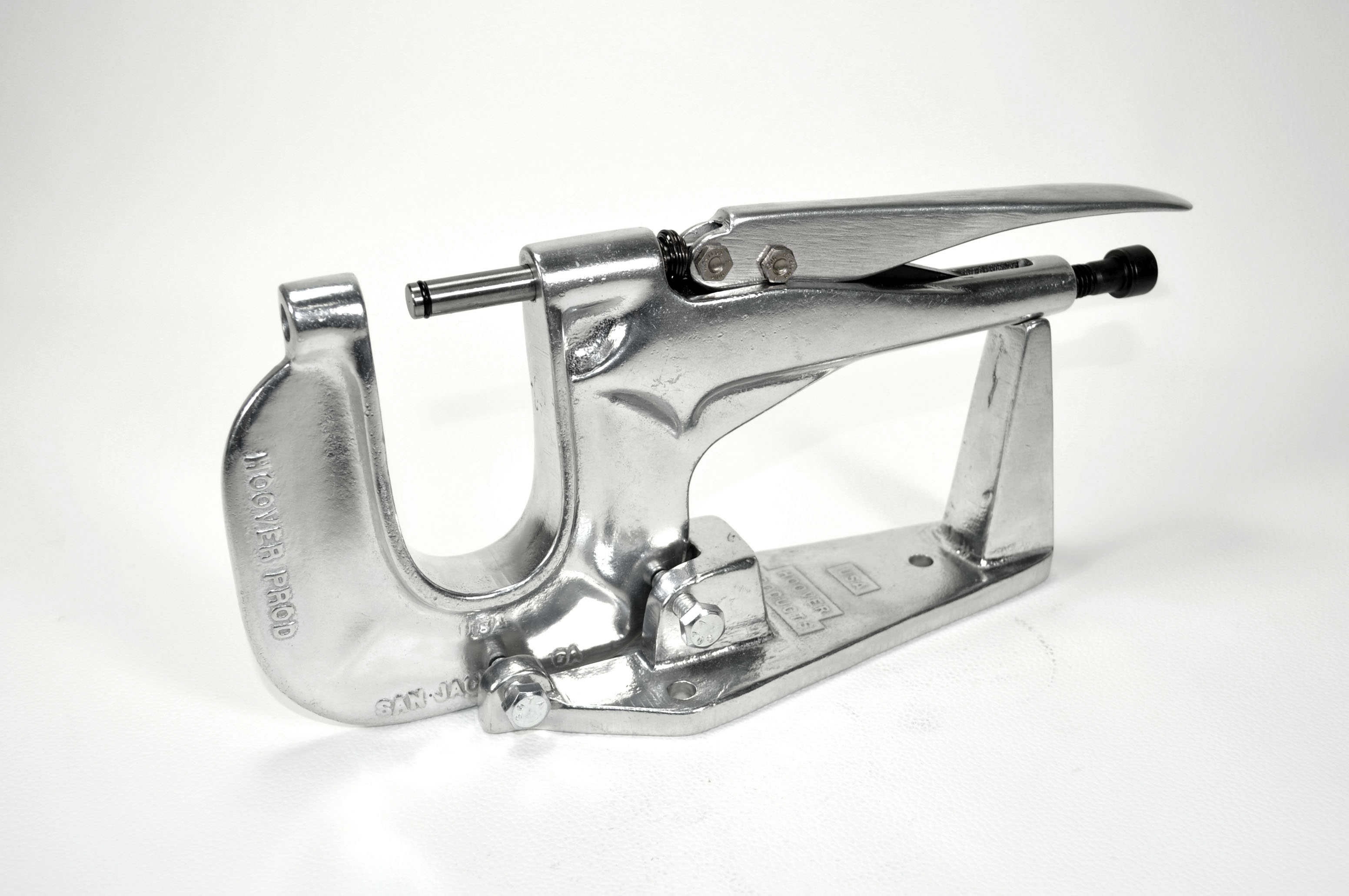 Hoover PressNSnap Bench Mount J & J Auto Fabrics, Inc.