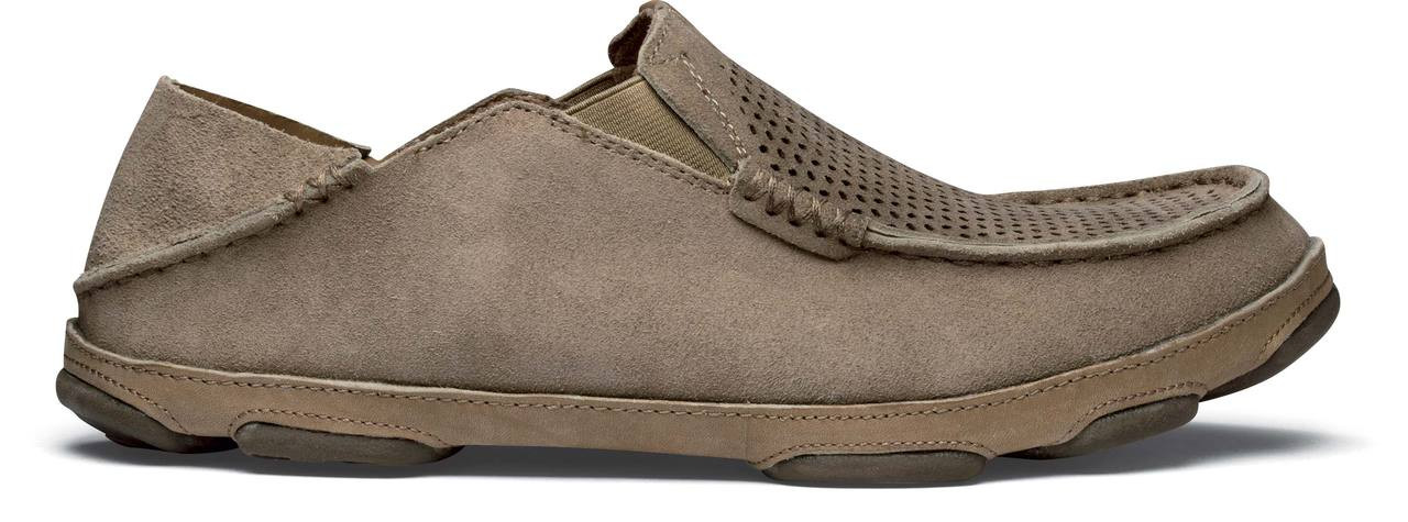 olukai men's moloa stores