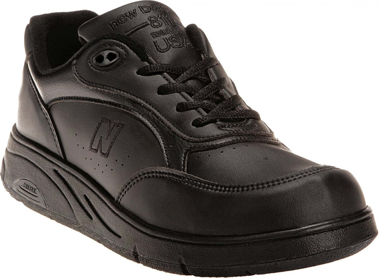 new balance men's model 811 walking shoe