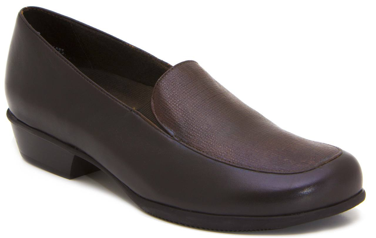 munro ladies dress shoes