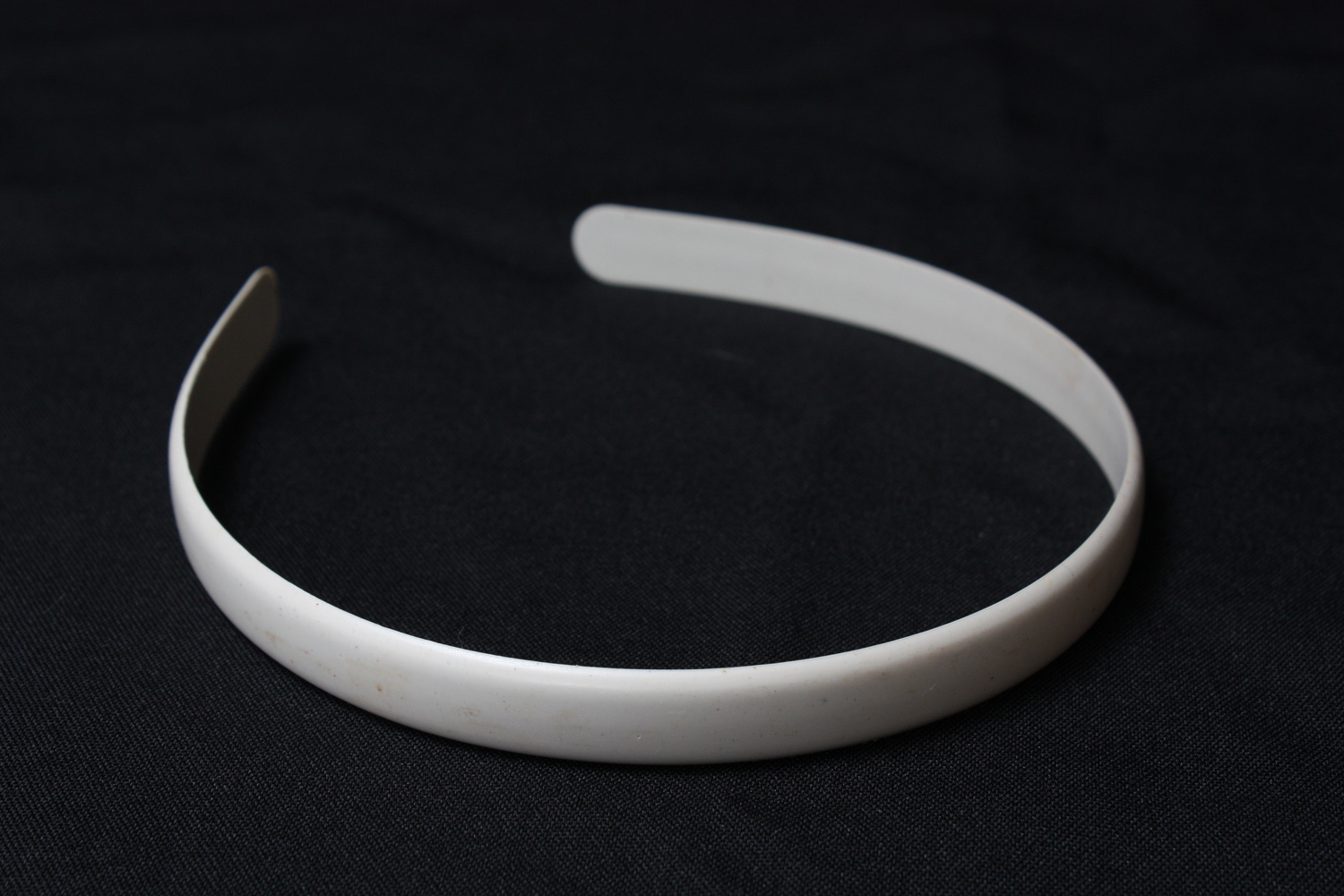 medium-headband.jpg medium-headband.jpg