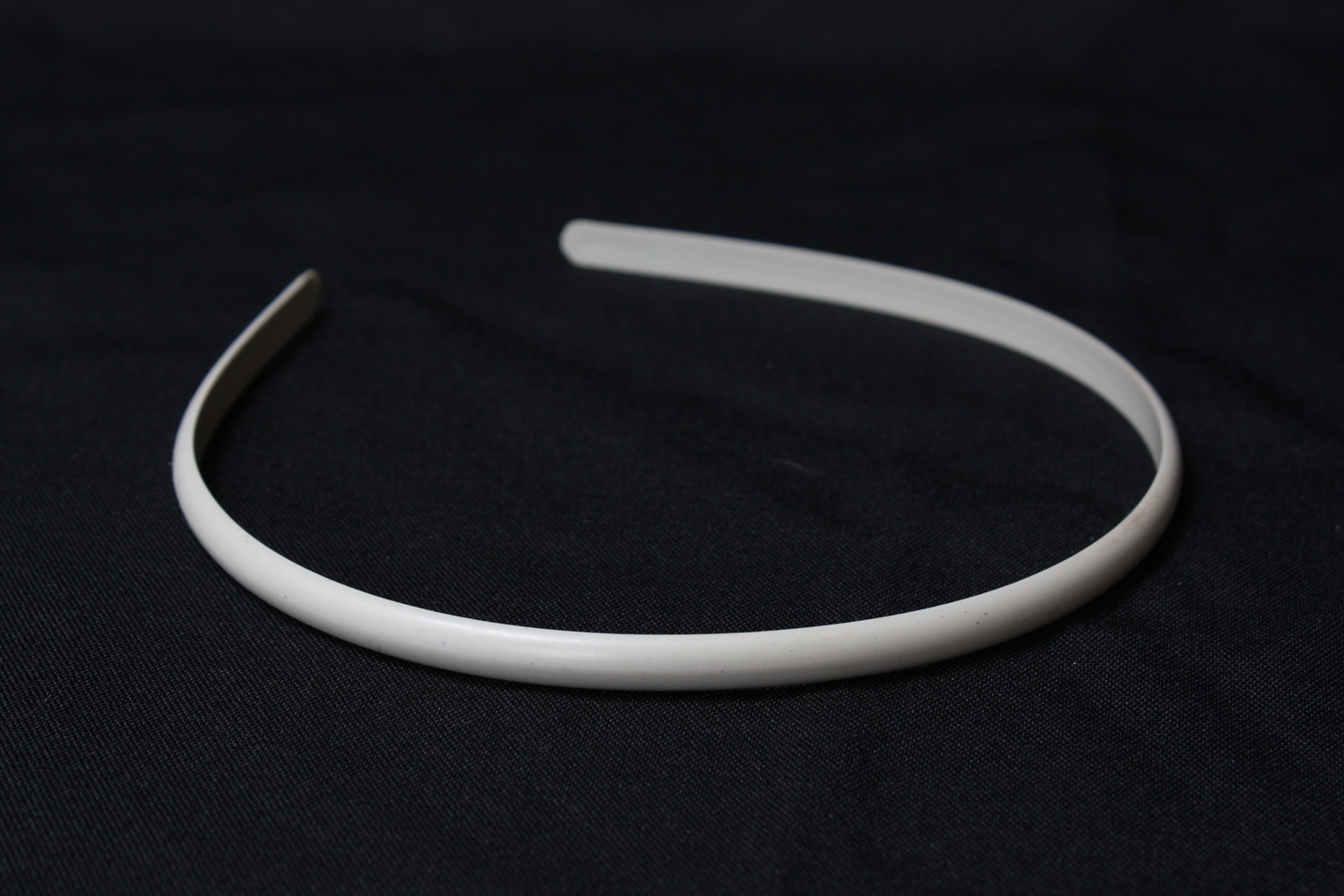 tiny-headband.jpg tiny-headband.jpg