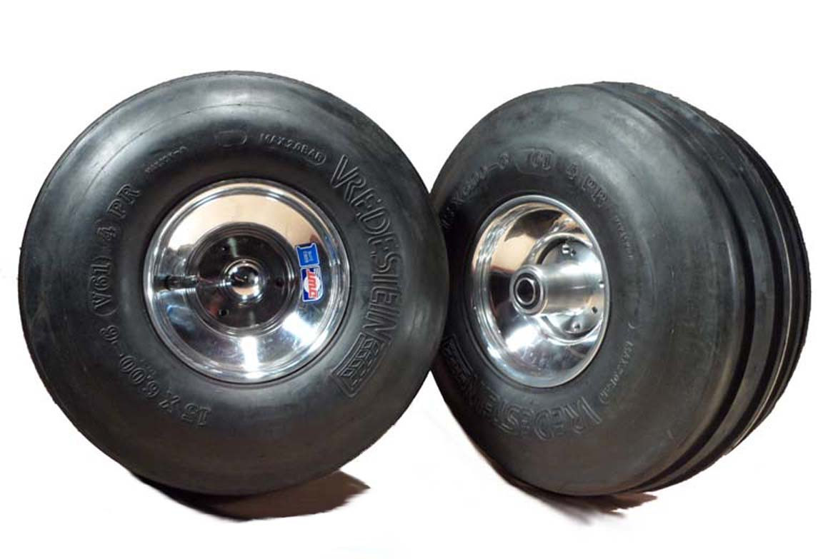 Vredestein V61 HD 5-Rib Tires & Tubes - 15x6.00-6 For Cub Cadet Lawn & Garden Tractors (2 Pack)