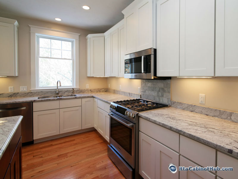 white shaker all wood cabinets designer white shaker white shaker all wood cabinets designer white shaker