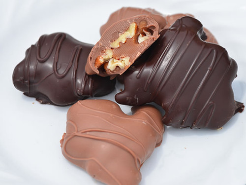 Pecan Turtlettes