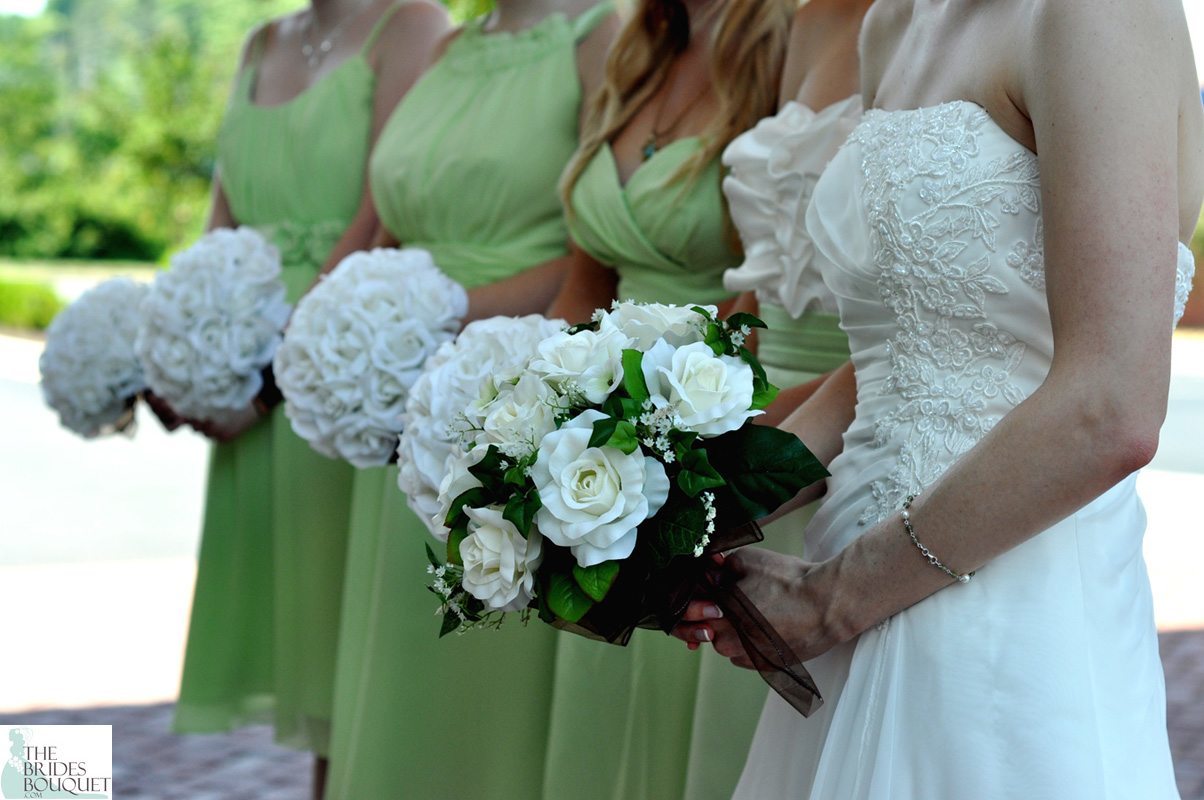 Wedding flowers nose gay