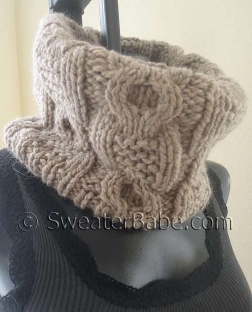 knitting pattern for chunky cabled cowl