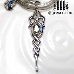 celtic-dripping-silver-necklace-green-peridot-stone celtic-dripping-silver-necklace-green-peridot-stone