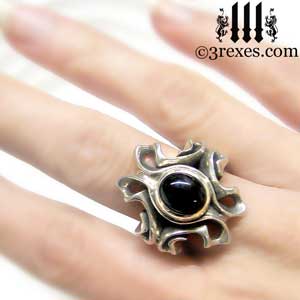 empress-gothic-ring-925-sterling-silver-black-onyx-statement-jewelry-model-detail-3-rexes-jewelry