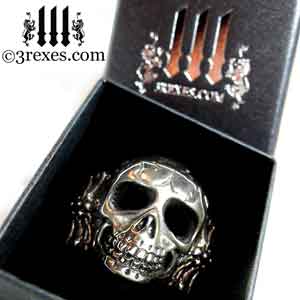 mens-skull-ring-pirate-biker-sterling-silver-band-black-gift-box-300.jpg