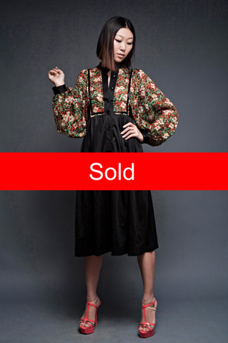 vintage 70s dress floral empire bib bubble sleeves black (26" waist)