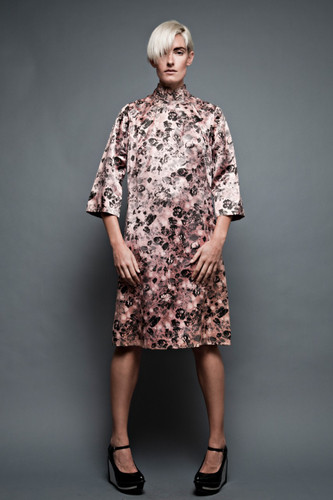 vintage 50s chinoiserie dress cheongsam black splattered textured pink mandarin collar plus size XL 1X (41" Bust)