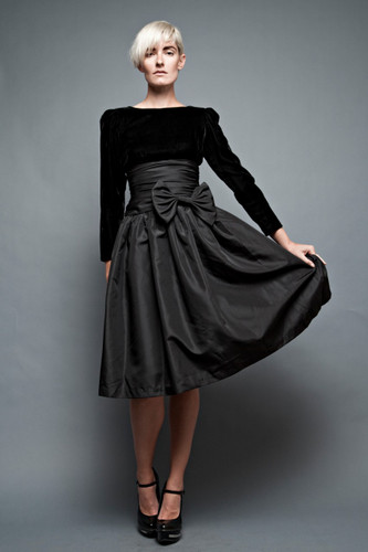 vintage 80s black dress party cocktail prom open back velvet taffeta cummerbund big bow S (26" waist)