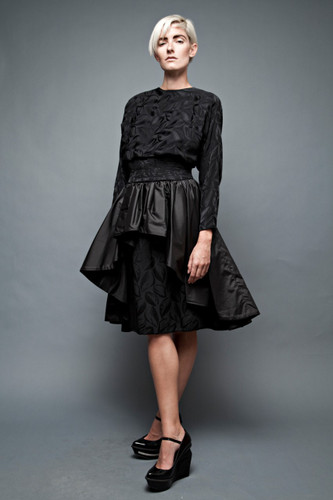 vintage 80s party dress black jacquard silk taffeta peplum open keyhole back big bow M