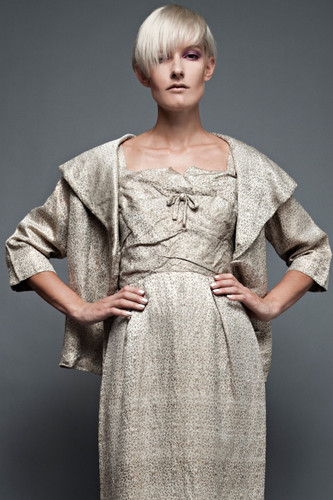 vintage 50s 2-piece wiggle dress jacket metallic gold silver brocade strappy (27" waist) :