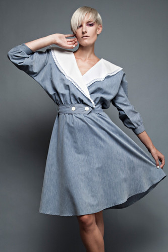 vintage 70s dress prairie folk chambray blue wide white collar lace trim belt cotton full skirt ONE SIZE to plus size 1X  2X