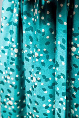 vintage 80s wrap dress belt silk seafoam green blue bubble soft silky long sleeves deep plunging v M (28" waist)
