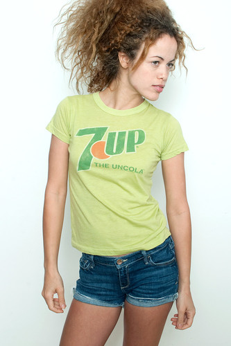 Junk Food T shirt 50/50 Tee 7 UP The Uncola LIGHT GREEN M (15" width)