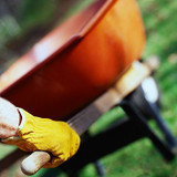 Farwest Gardens ONE (1) hour of yard labor 