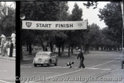 Melbourne Grand Prix 30th November 1958  Albert Park - Photographer Peter D'Abbs - Code AP58-64