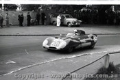 Melbourne Grand Prix 30th November 1958  Albert Park - Photographer Peter D'Abbs - Code AP58-69