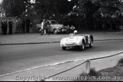 Melbourne Grand Prix 30th November 1958  Albert Park - Photographer Peter D'Abbs - Code AP58-77