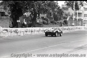 Melbourne Grand Prix 30th November 1958  Albert Park - Photographer Peter D'Abbs - Code AP58-368