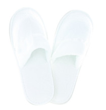 2 Pairs Womens Spa Slippers White Lightweight Microfiber Cushioned Non-Skid Foam