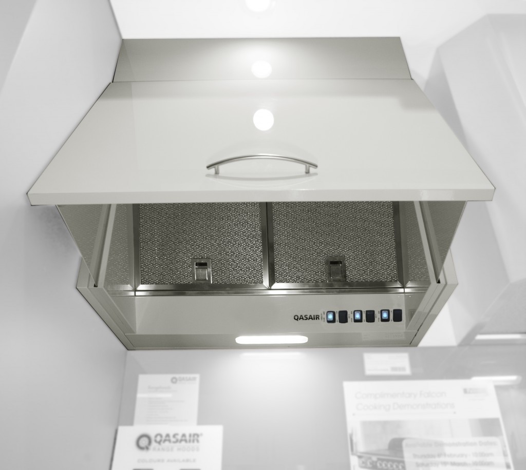QASAIR FOLDAWAY UNDERMOUNT RANGEHOOD 900m3/1800m3 Nett EXECUTIVE