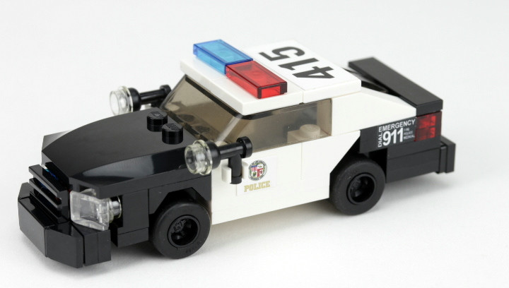 LEGO Police Car - LAPD Ford Crown Victoria