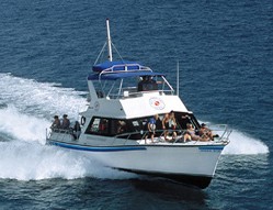 boat1.jpg