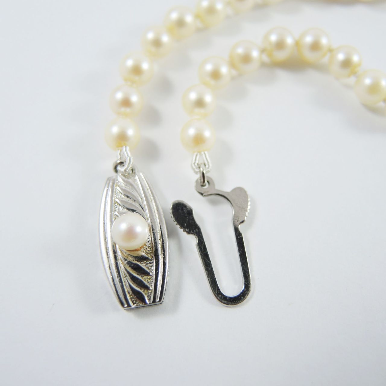 Vintage mikimoto clasp clearance