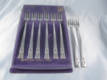 8 Vintage Oneida Community Hampton Court Silver Plate Oyster forks