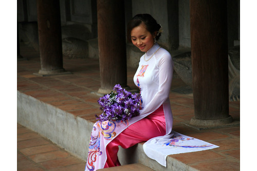 Temple of Literature Lady, Hanoi