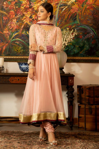 Designer Zaaviay Designer Formal Wear Canada 03