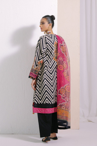 un stitch Ethnic Summer Collection Belgium 03