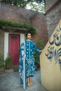 Presenting Taana Baana Designer Collection Spain 02