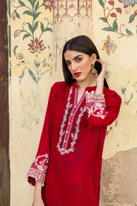 Velvet Taana Baana Designer Collection California 03
