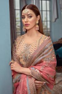 Handmade Ramsha Party Wear Suits Greece 04