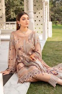 Embroidered Ramsha Party Wear Suits Colombia 04