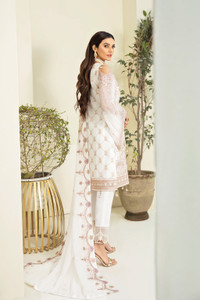 Embroidered Ramsha Party Wear Suits Peru 03