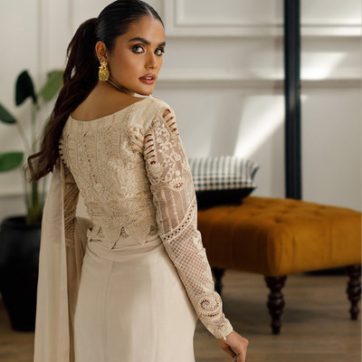 buy Threads & Motifs Sari UK 