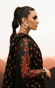  Sana Safinaz Mahay Winter Collection Karachi