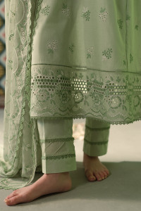 Ladies Cross Stitch Chikenkari Collection Pakistan 06