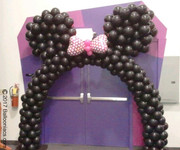 Minnie Mouse Arch