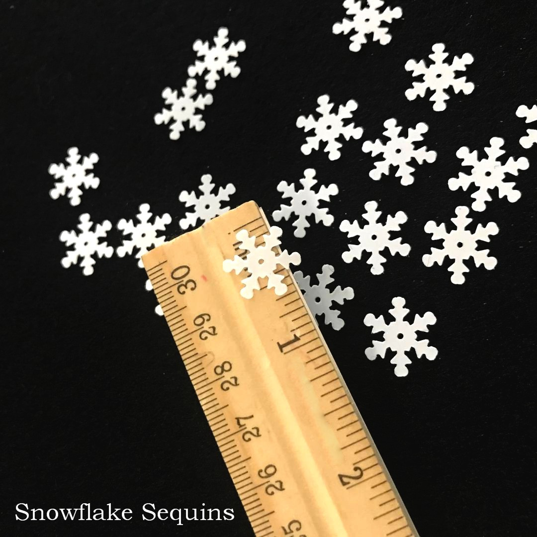 400PCS 19mm Snowflake Sequins Paillette Sewing Christmas Sequin